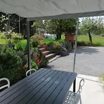 Apartment Bukor With Seasonal Pool Lukovica pri Domzalah