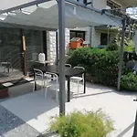Bukor With Seasonal Pool Apartment Lukovica pri Domzalah
