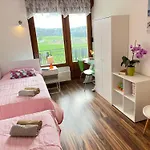 Апартаменты Bukor With Seasonal Pool Lukovica pri Domzalah
