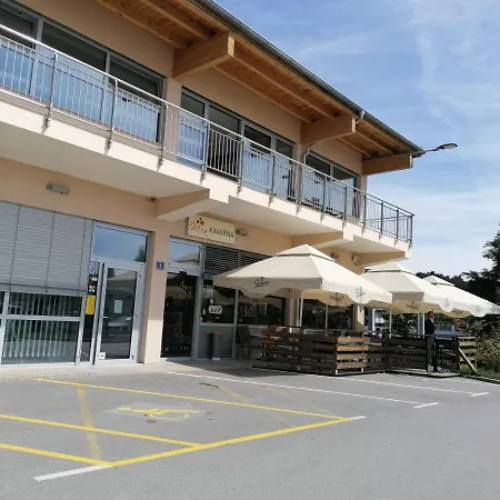 Bukor With Seasonal Pool