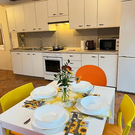 Bukor With Seasonal Pool Апартаменты Lukovica pri Domzalah