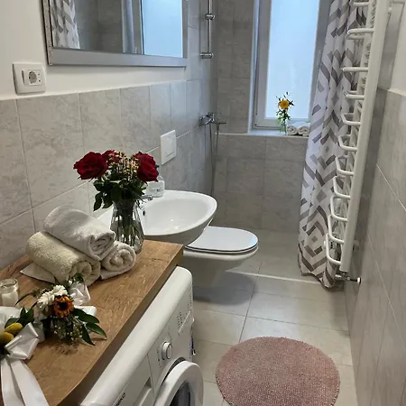 Bukor With Seasonal Pool * Lukovica pri Domzalah