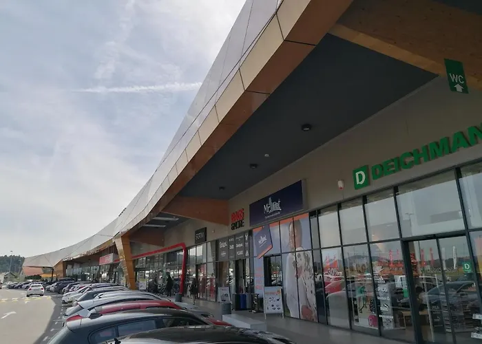 Apartman Bukor With Seasonal Pool Lukovica pri Domžalah