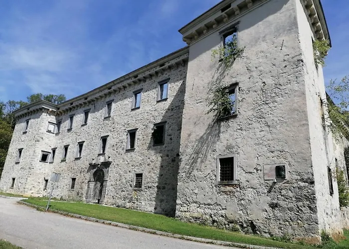 Bukor With Seasonal Pool Lukovica pri Domžalah