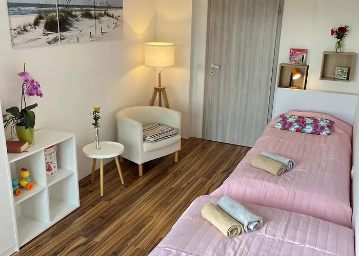 Bukor With Seasonal Pool