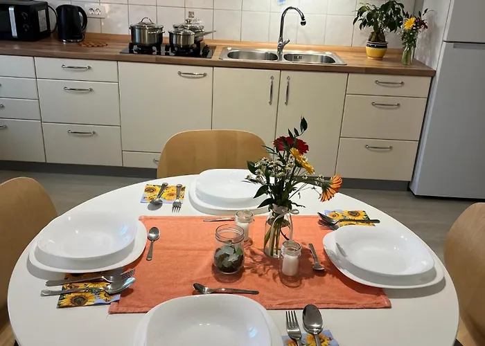 Apartamento Bukor With Seasonal Pool