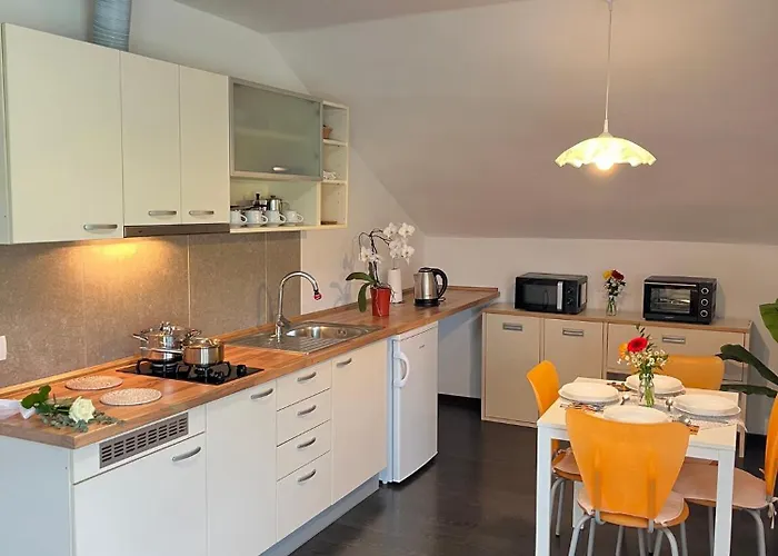 Bukor With Seasonal Pool