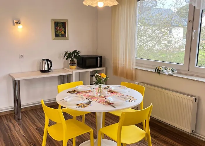 Apartamento Bukor With Seasonal Pool *