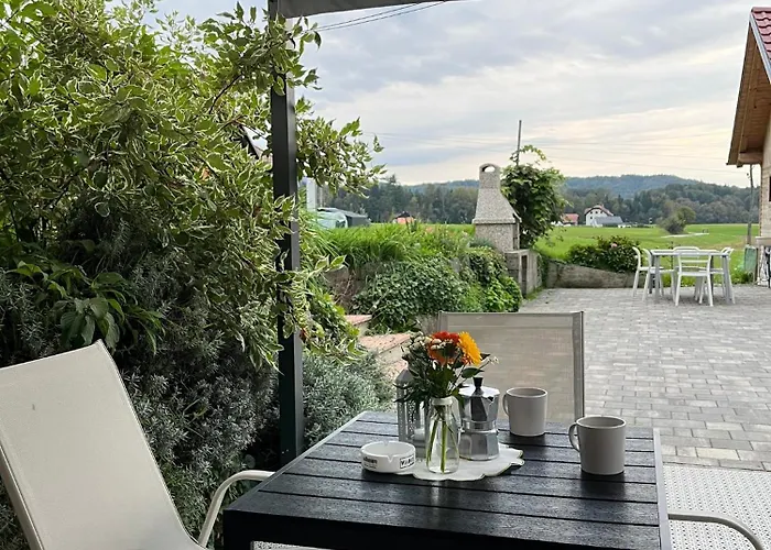 Apartamento Bukor With Seasonal Pool *