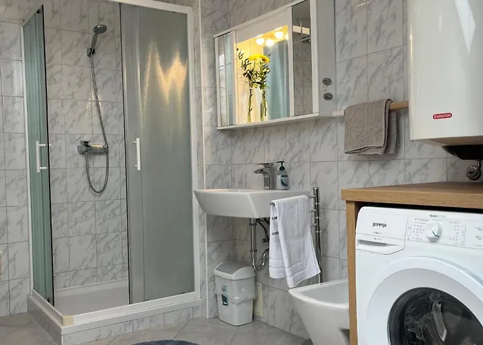 Apartamento Bukor With Seasonal Pool Lukovica pri Domzalah